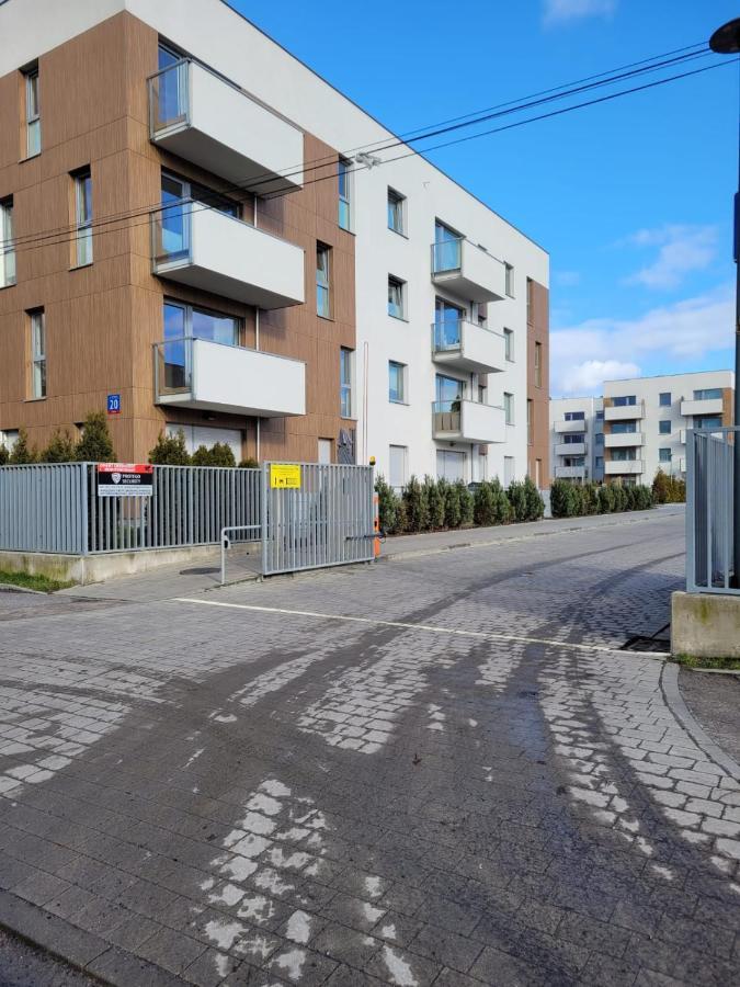 16 Apartamenty Ptak Szpital Matki Polki Szpital Kopernika Mandoria Orientarium Atlas Arena Plac Zabaw - Zamojska 20A M16 Parking 罗兹 外观 照片